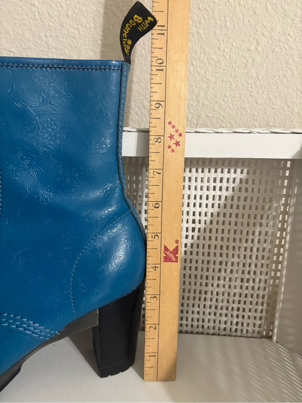 RARE Dr. Martens “Darcie” Blue Floral Embossed Lace-Up Heeled Boots - Sz 10 - Picture 11 of 12